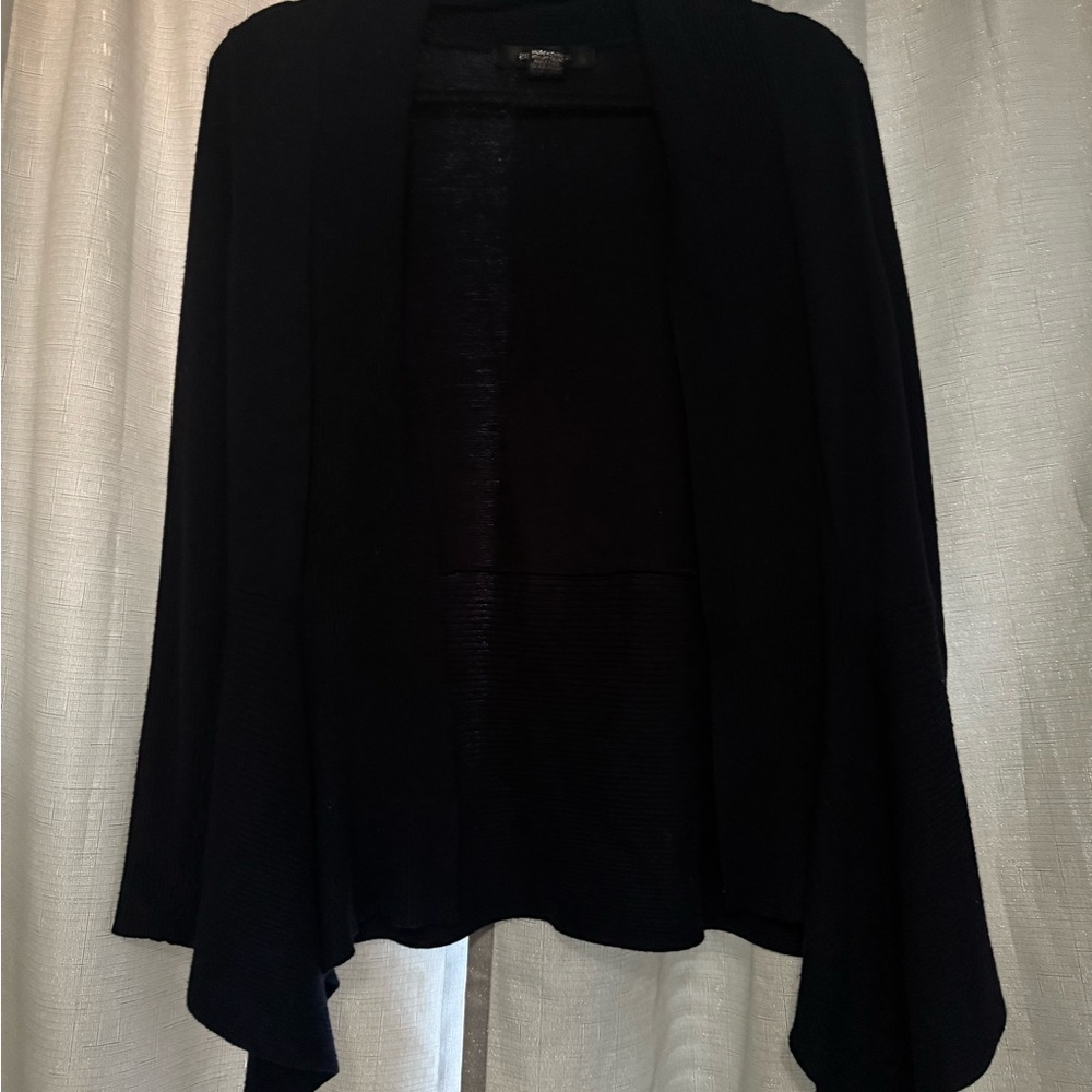 89th & Madison Elegant Cardigan